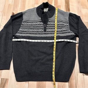 Black and Gray Zip Up Sweater